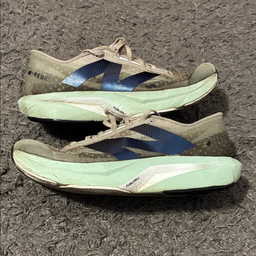 New balance fuelcell rebel v4